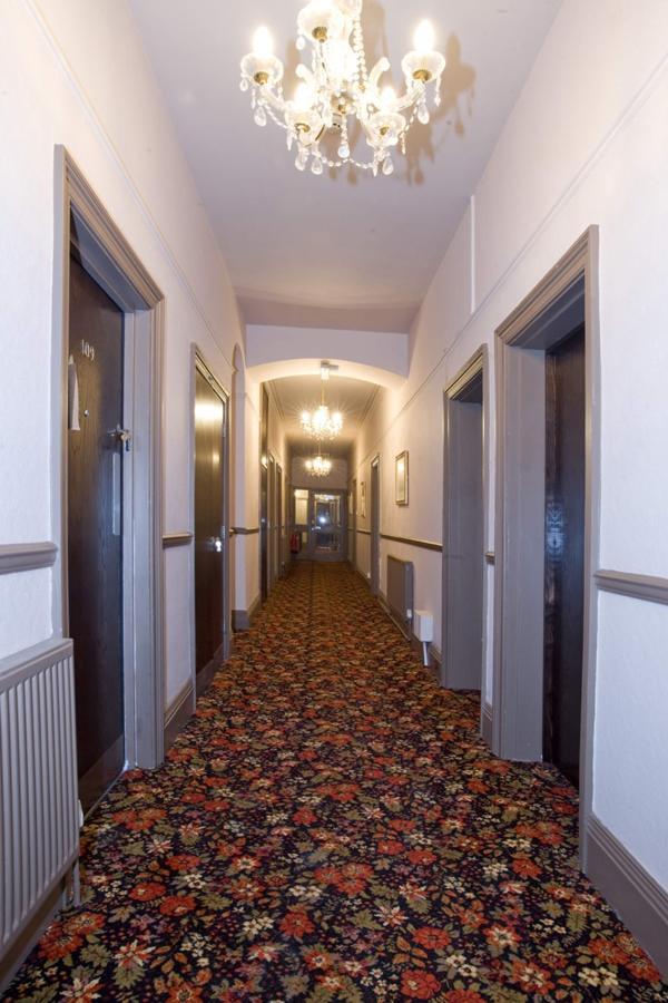 The Duke Of Wellington Wetherspoon Hotel Minehead Exterior photo